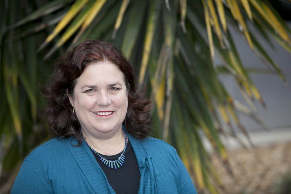 DR Catherine Chamberlain